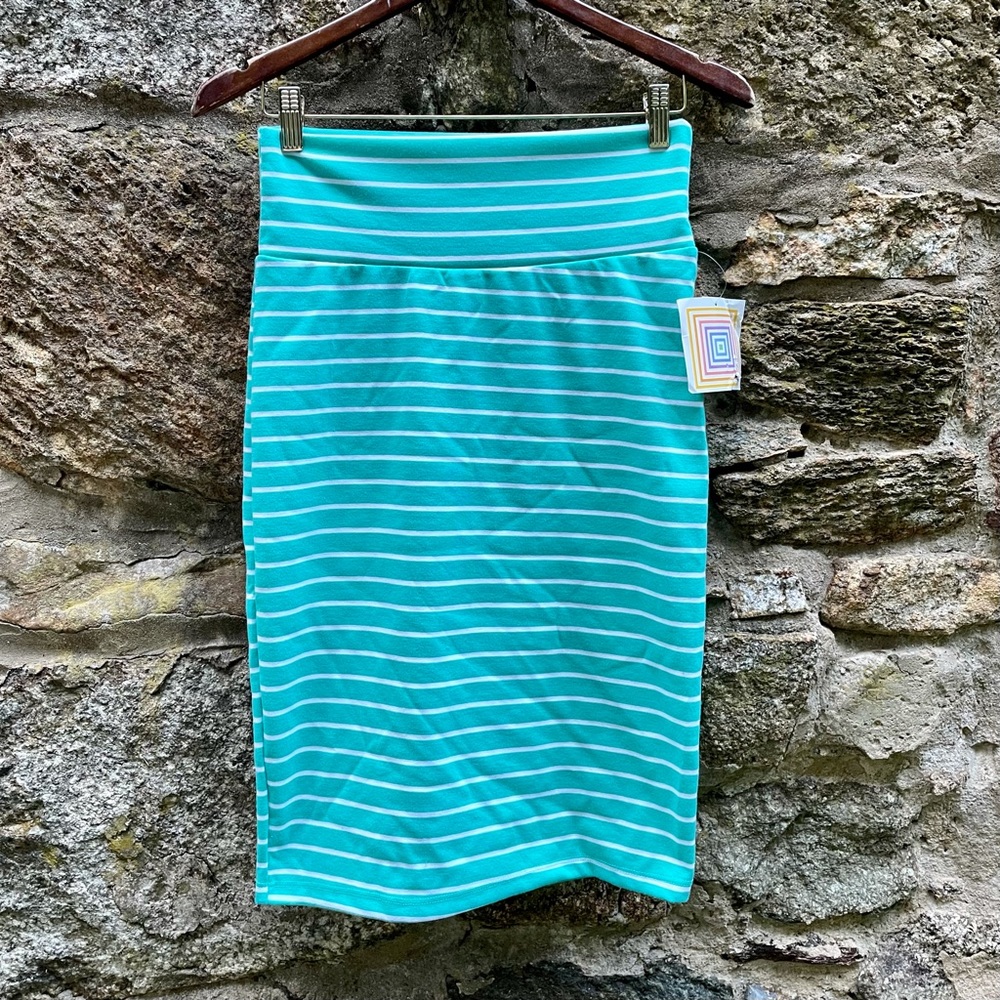 LuLaRoe Cassie Skirt Size S NWT